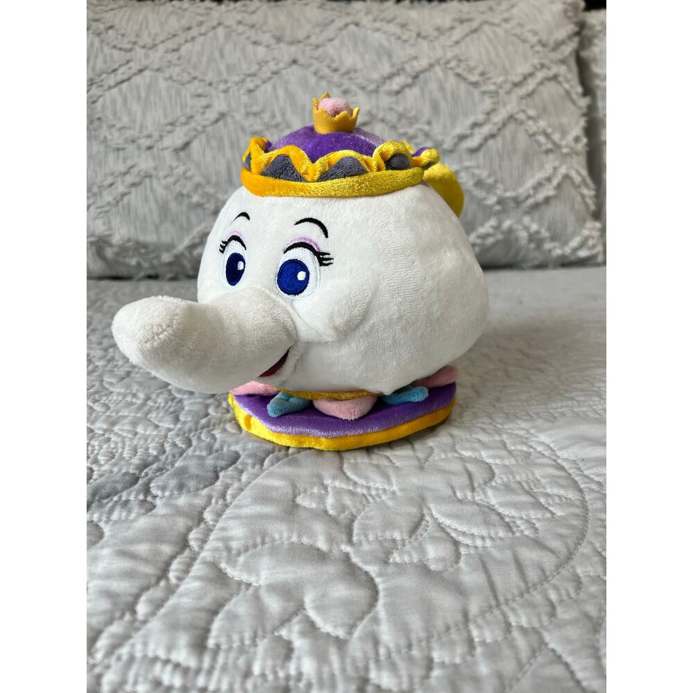 Disney Store Original Beauty and The Beast Mrs Pots Soft Plush Doll